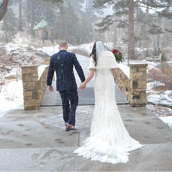 Authentic Kenneth Winston wedding dress - Picture 8 of 8